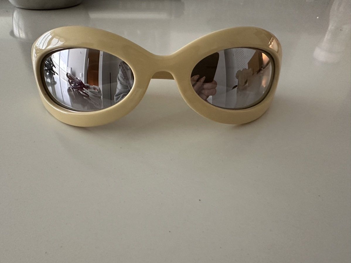 Gucci Gucci Wrap Sunglasses GG1247S 003 Size ONE SIZE - 6 Thumbnail