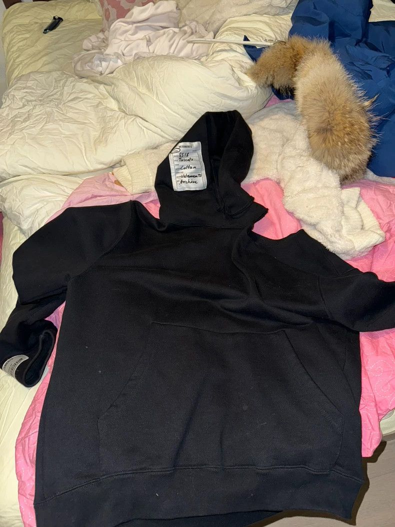 Vetements Vetements 16ss Showpiece Flame-shaped Hoodie Size US M / EU 48-50 / 2 - 4 Thumbnail