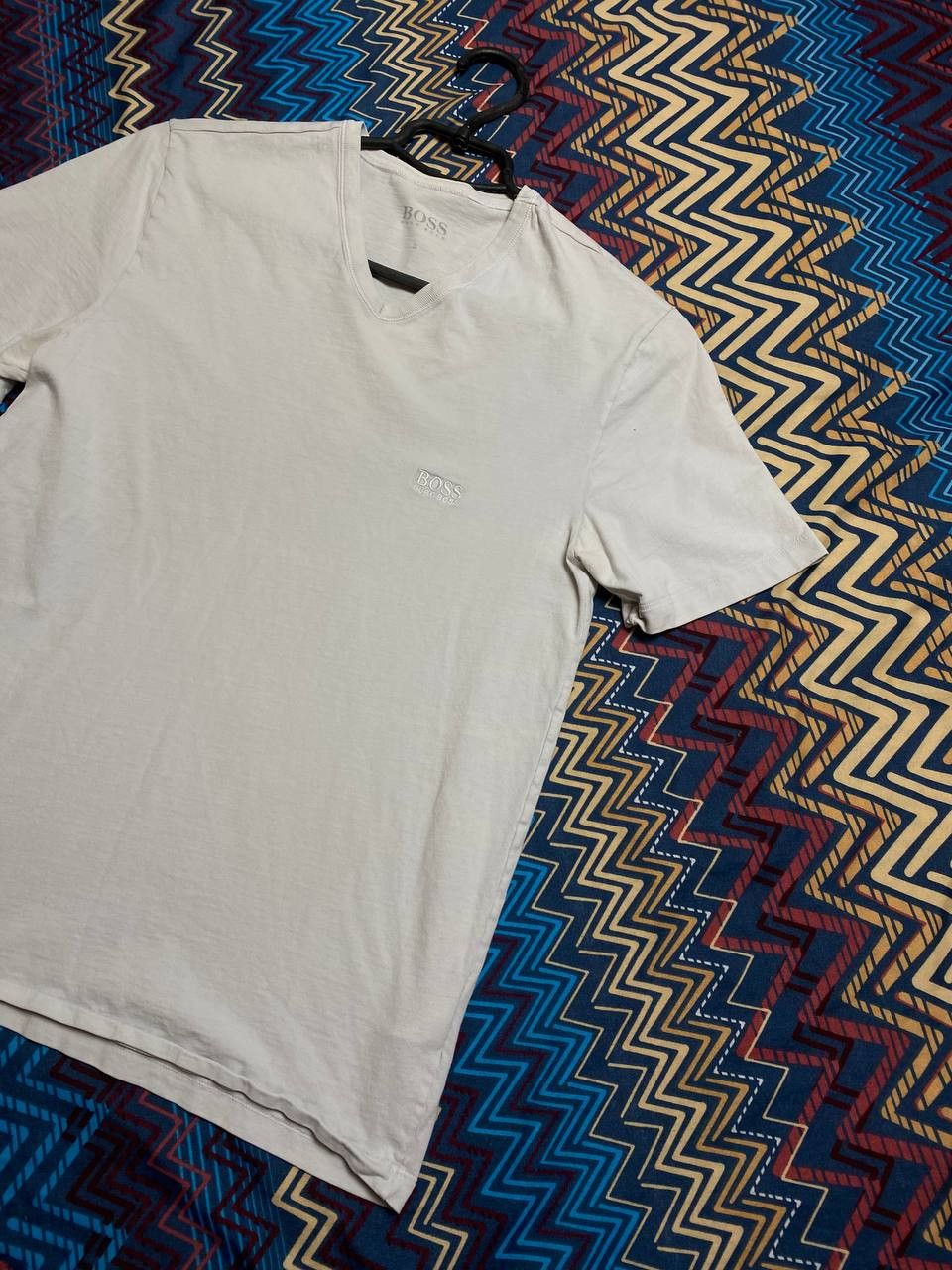 Hugo Boss × Vintage Boss Hugo Boss T-Shirt Mens Short Sleeve White Size US S / EU 44-46 / 1 - 7 Thumbnail