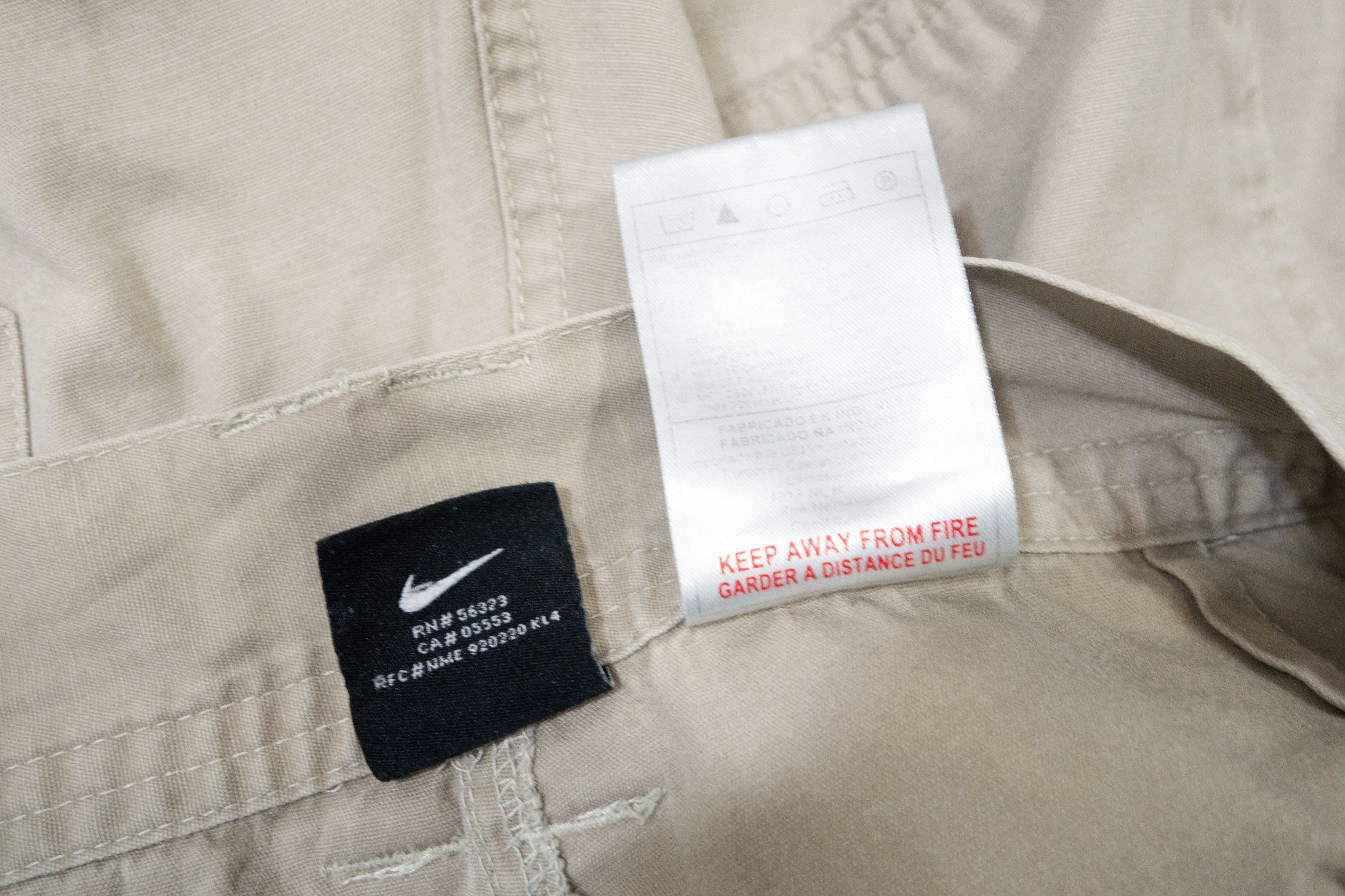 Nike ACG 90s ACG Carpenter Cargo Pocket Shorts Vintage Size US 34 / EU 50 - 10 Thumbnail