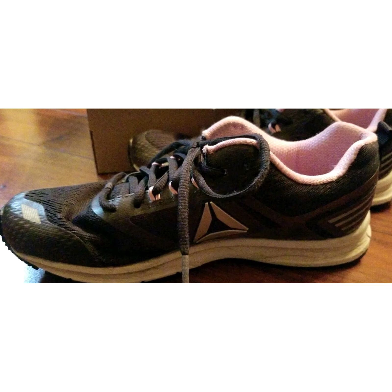 Reebok REEBOK Shoes 9 Women’s Low Top Coal Pink Soles Original Box Running Walking Tennis Sneakers 3rswfcn2300pr Size M / US 6-8 / IT 42-44 - 5 Thumbnail