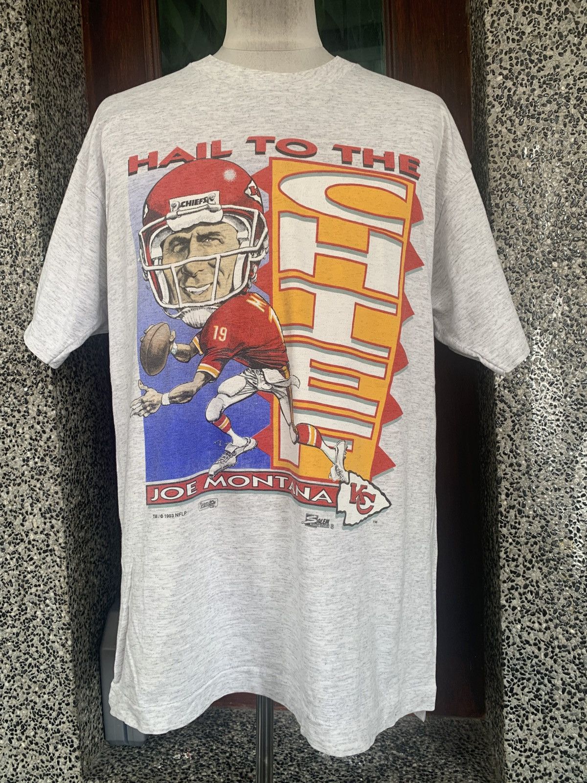 Vintage 90s Joe Montana Kansas City Chiefs NFL Salem T shirt