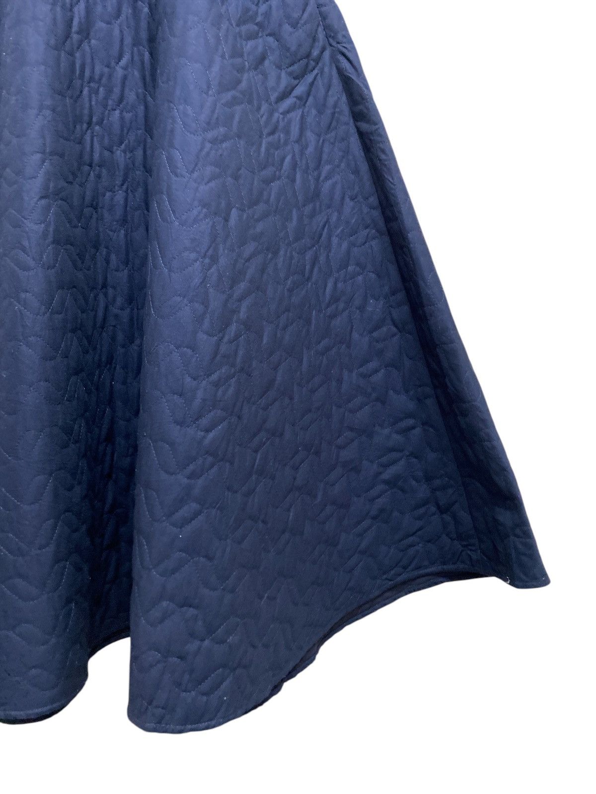 JW Anderson × Uniqlo J.W Anderson x Uniqlo Quilted Skirt Navy Blue Size 23" - 5 Thumbnail
