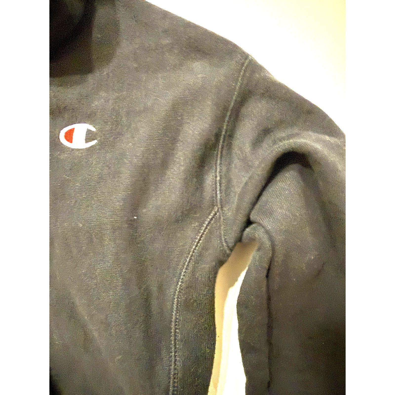 Champion Vintage 90s Champion Reverse Weave Hoodie Men Small Black Size US S / EU 44-46 / 1 - 5 Thumbnail