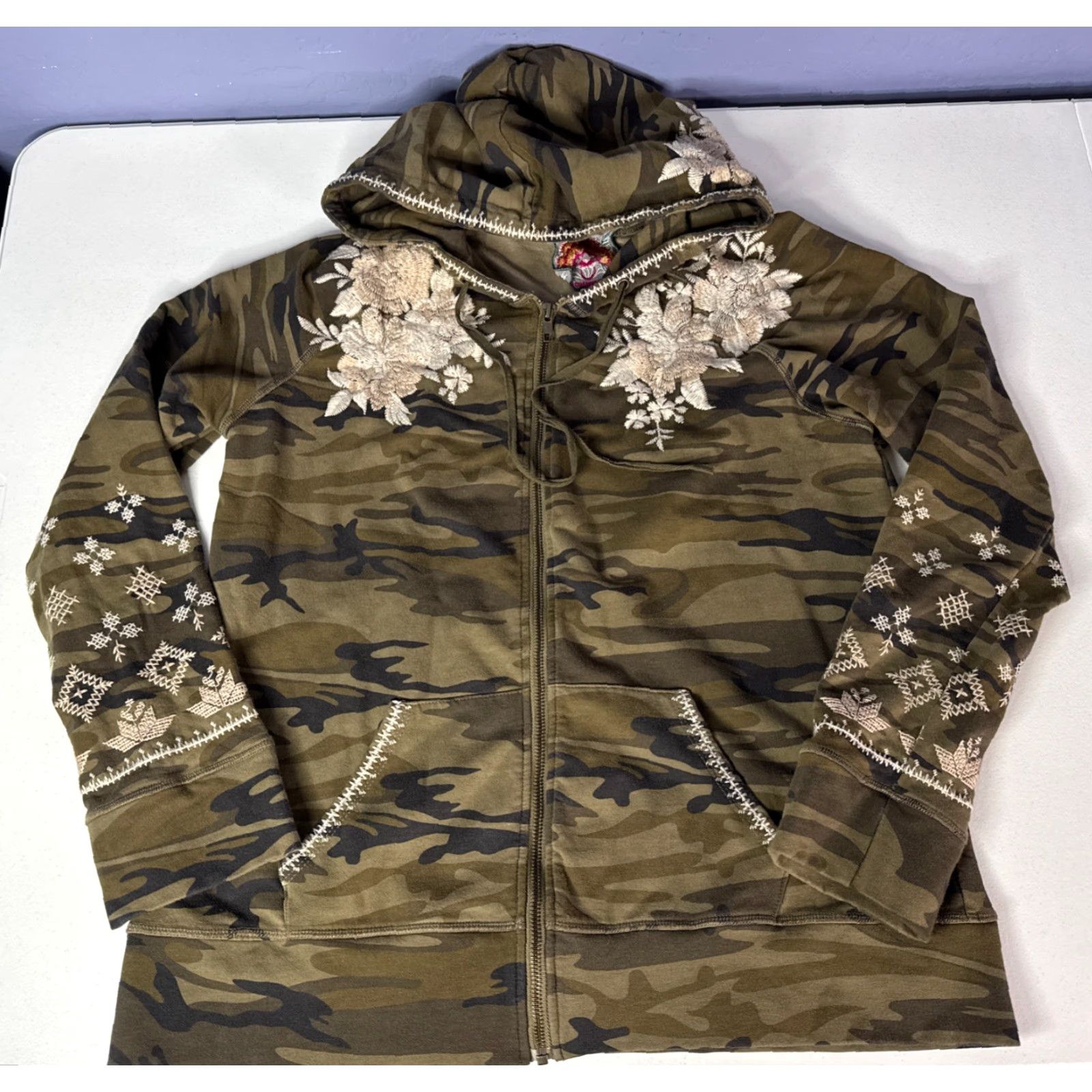 Johnny Was Johnny Was Camo Embroidered Hoodie Jacket Full Zip Sz L Long Sleeves Size L / US 10 / IT 46 - 2 Thumbnail
