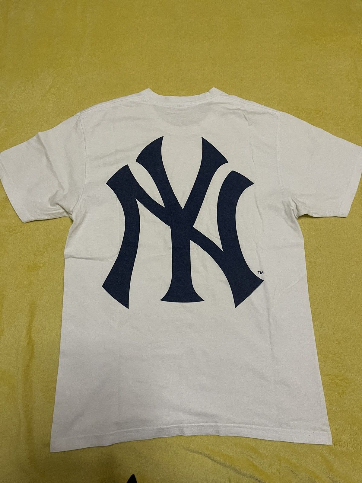 New York Yankees × Supreme Supreme yankees box logo tee white Size US L / EU 52-54 / 3 - 2 Thumbnail
