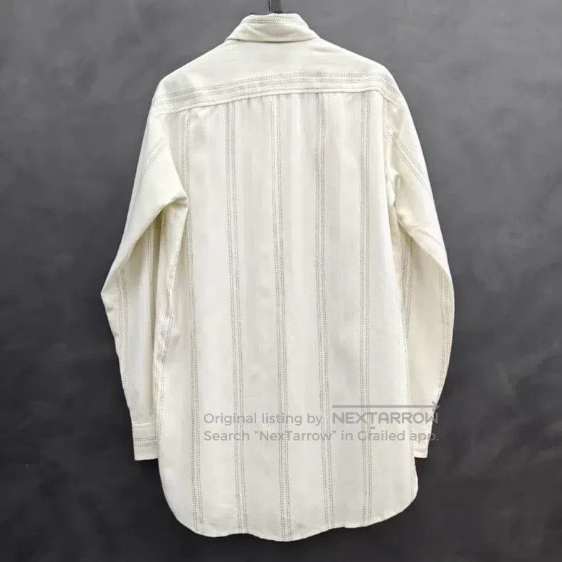 Saint Laurent Paris Saint Laurent Paris Pearl Button Striped Shirt Size XS / US 0-2 / IT 36-38 - 2 Thumbnail