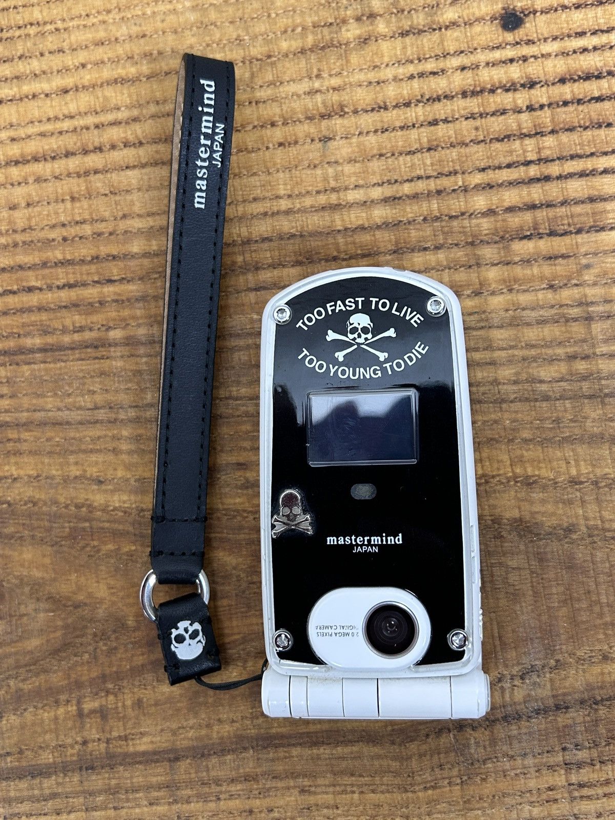 Mastermind Japan 00s Vintage Mastermind x Panasonic Docomo p901i Phone Size ONE SIZE - 1 Thumbnail