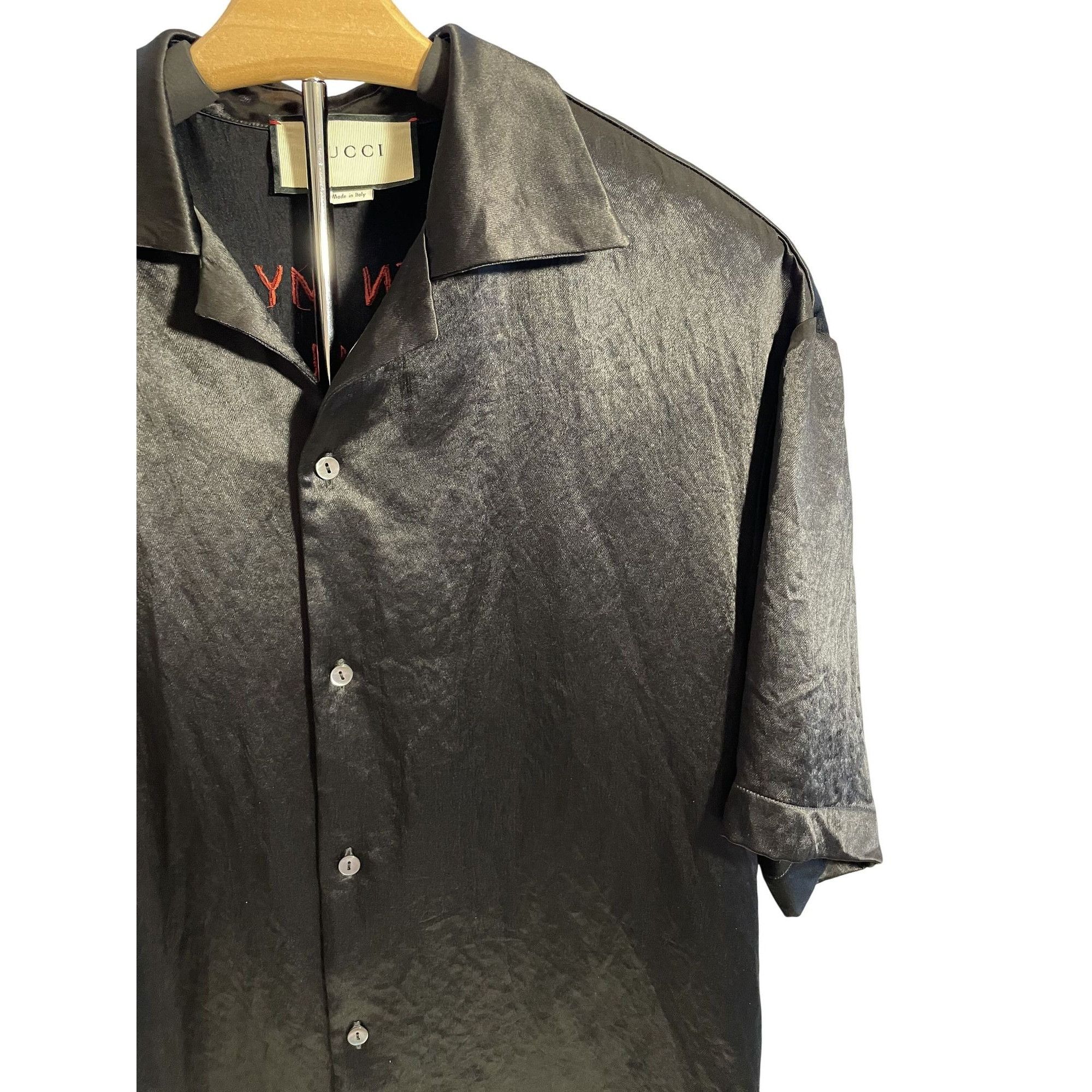 Gucci Gucci Mens Black Silk Short-Sleeve Button-Up Shirt With Embr Size US M / EU 48-50 / 2 - 7 Thumbnail