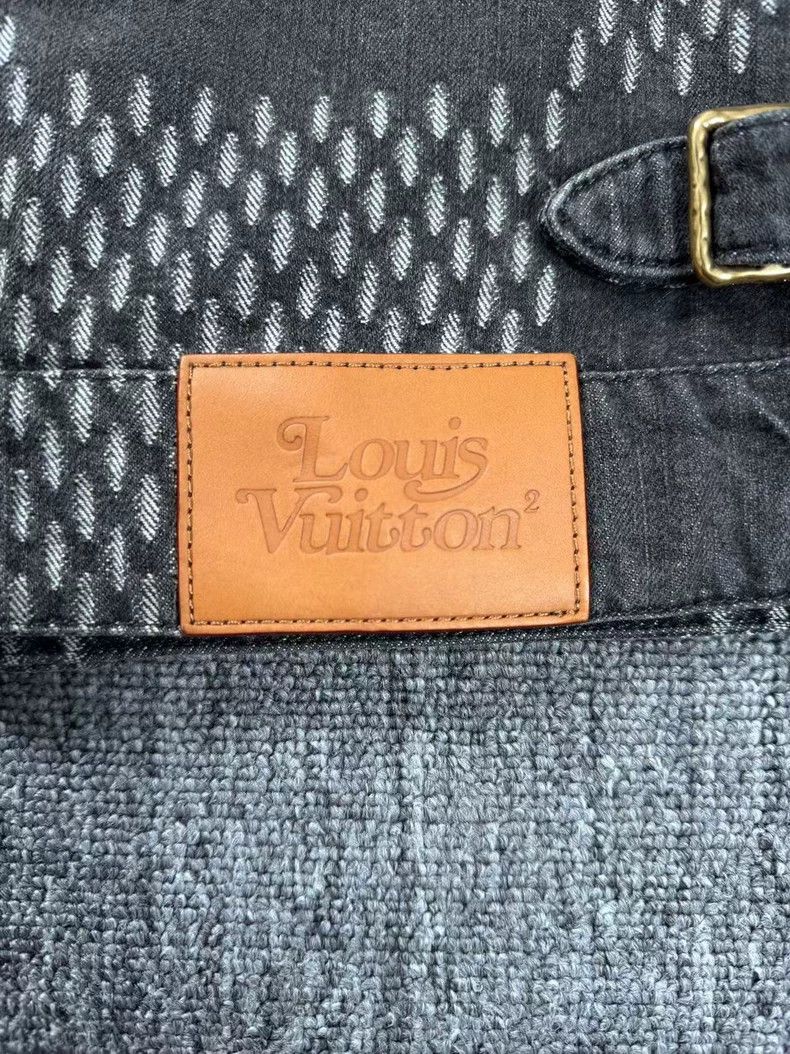 Louis Vuitton LOUIS VUITTON Co-branded black denim jacket 2501-Nextarrow Size US S / EU 44-46 / 1 - 7 Thumbnail