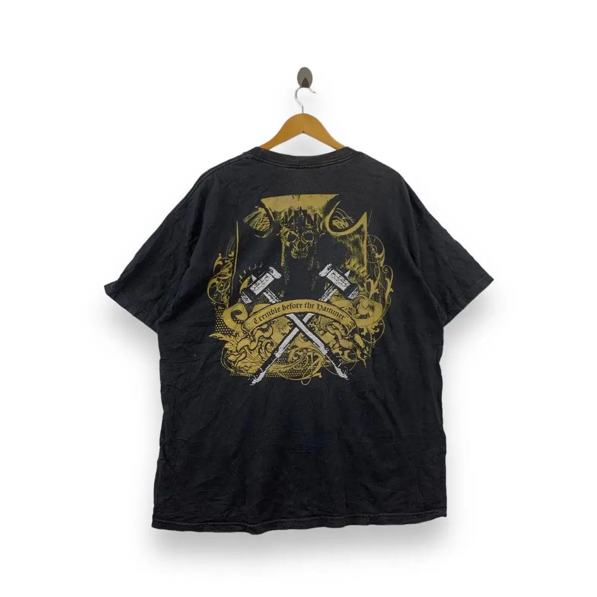 Vintage WWE TRIPLE H Tremble Before The Hammer Tee Shirt