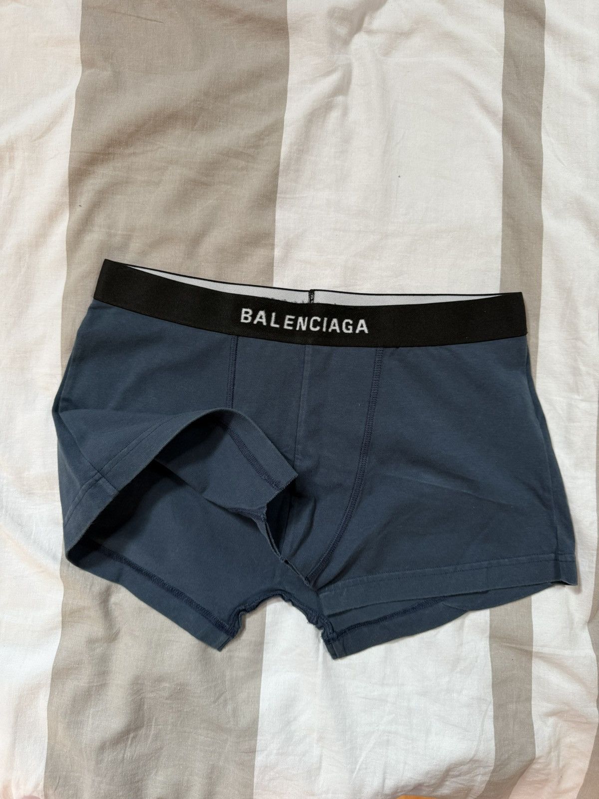 Balenciaga Balenciaga Skirt boxers Size 26" / US 2 / IT 38 - 1 Thumbnail