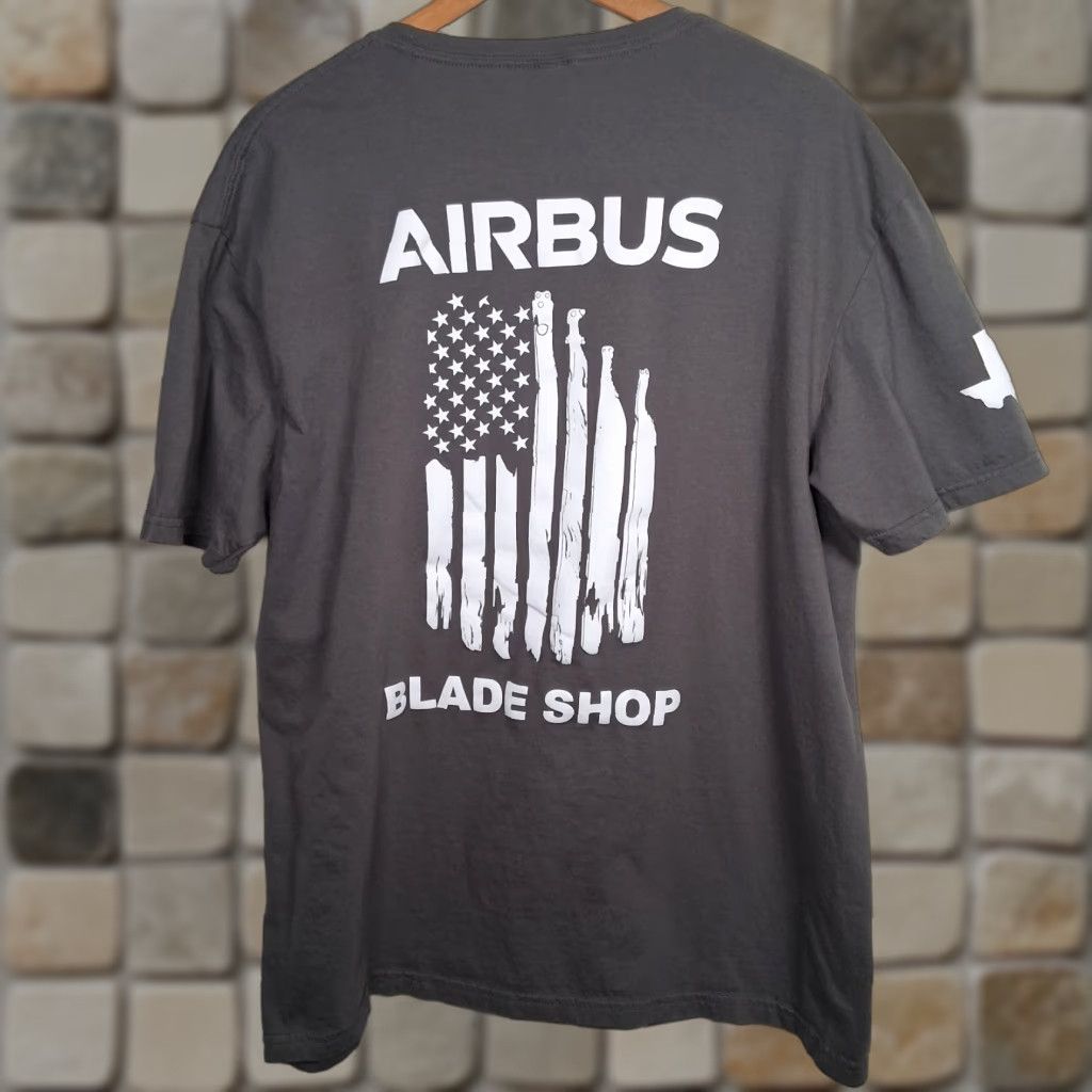 Gildan Airbus Helicopter Shirt Men XL Gray Short Sleeve Crew Neck Gildan T-Shirt Mechanic USA Blade Shop Aviation Chopper Graphic Size US XL / EU 56 / 4 - 1 Thumbnail