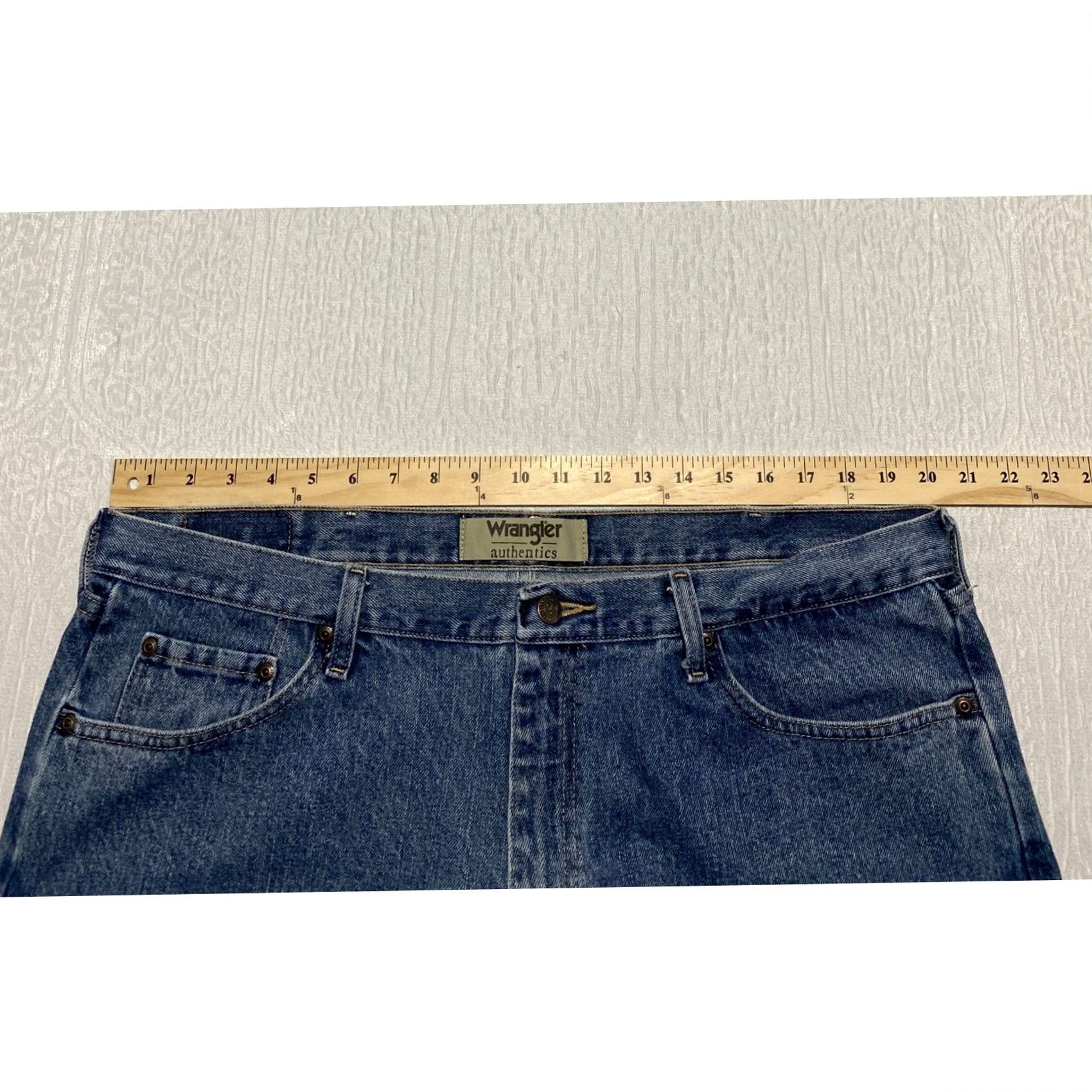 Wrangler Wrangler Authentics Mens Relaxed Fit Straight Leg Jeans 40x29 Blue Denim ZM200VS Size US 40 / EU 56 - 3 Thumbnail