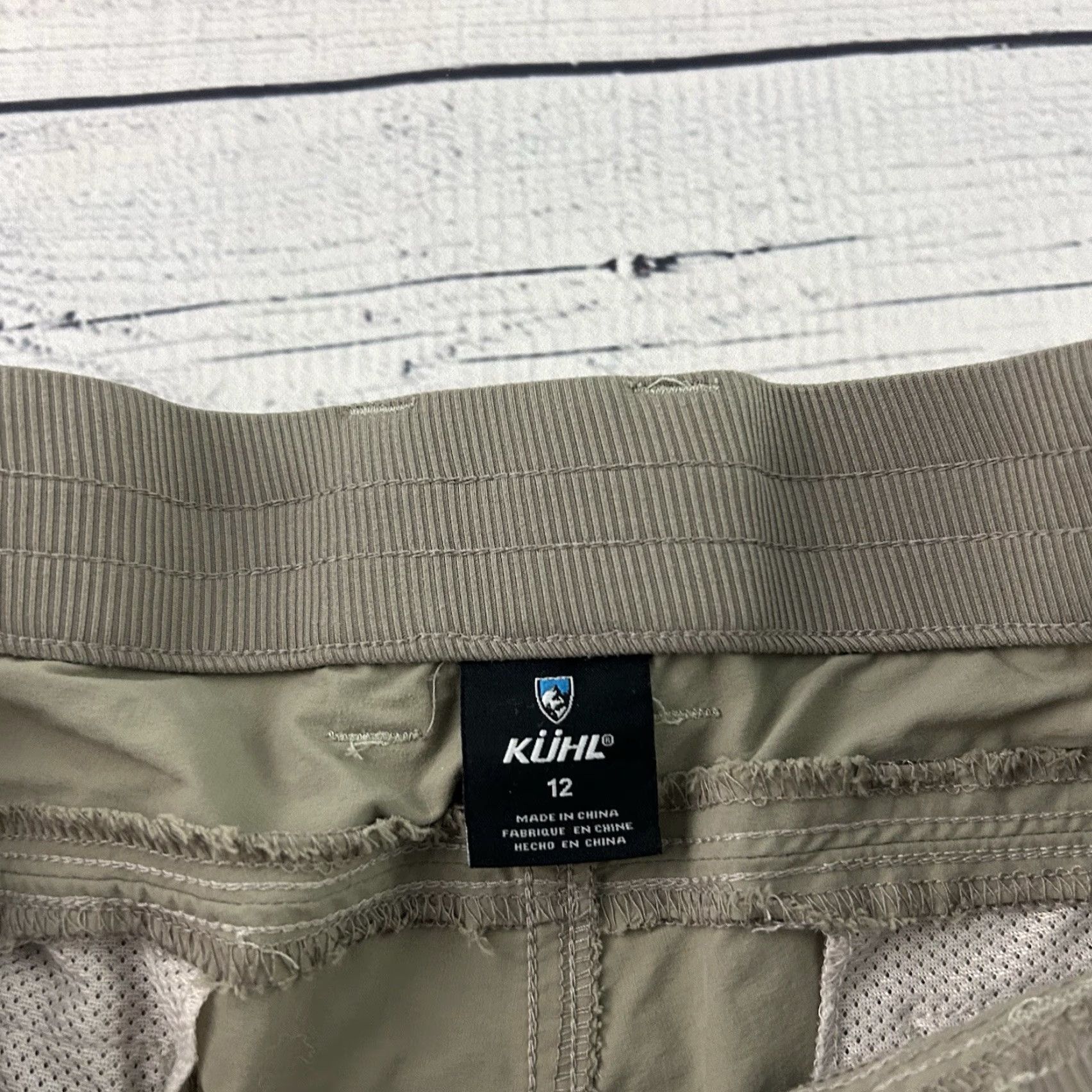 Vintage Kuhl Kontra Outdoor Hiking Pants Women's 12 Khaki Beige Zip Pockets Pants Womens 12 Khaki Beige Pockets Zip Kontra Outdoor Hiking Kuhl Size 34" / US 12 / IT 48 - 3 Thumbnail