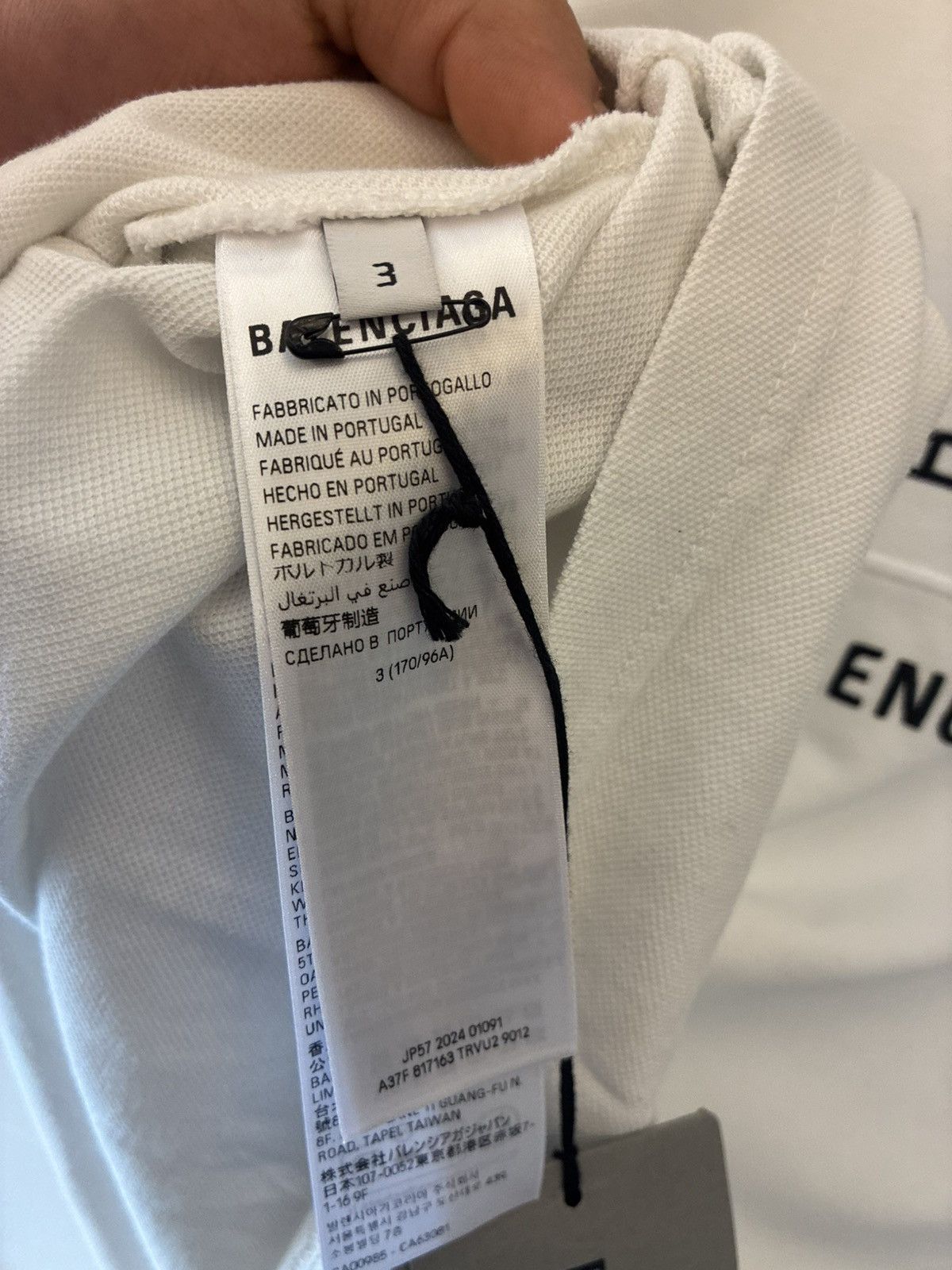 Balenciaga Balenciaga Oversize Paris Polo Shirt Size US L / EU 52-54 / 3 - 4 Thumbnail