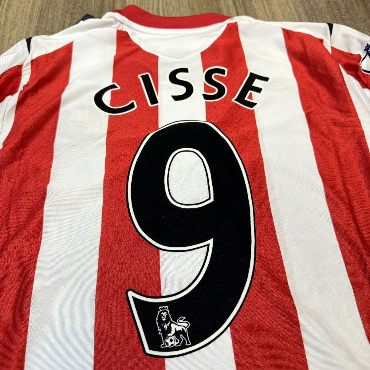 Umbro Sunderland 08/09 home shirt #9 Cisse (Bnwt) Size US M / EU 48-50 / 2 - 5 Thumbnail