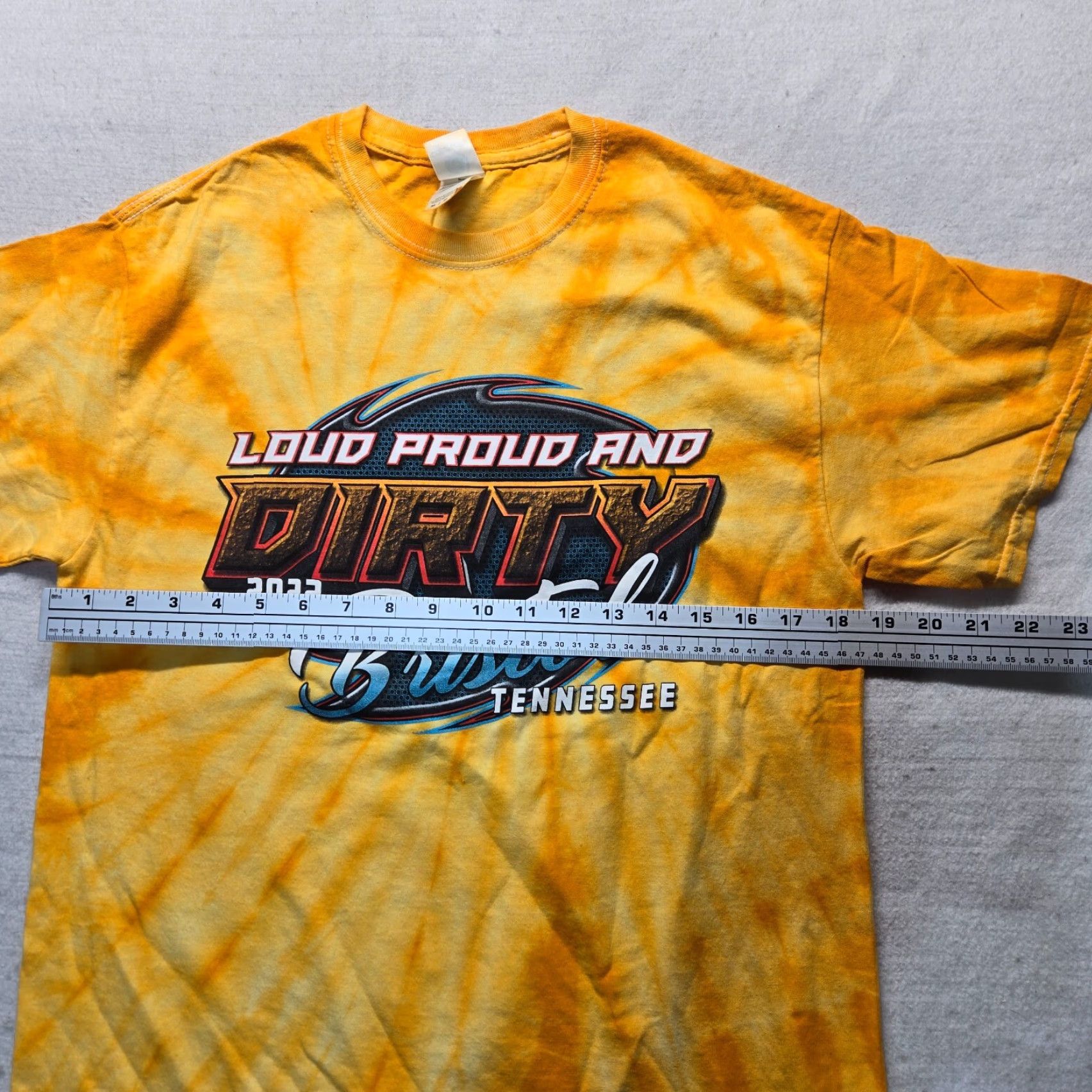 Vintage Bristol TN T-Shirt Dirt Track Racing Yellow Tie Dye Short Sleeve Men's M Medium Shirt Mens M Yellow 90s? Size US M / EU 48-50 / 2 - 5 Thumbnail