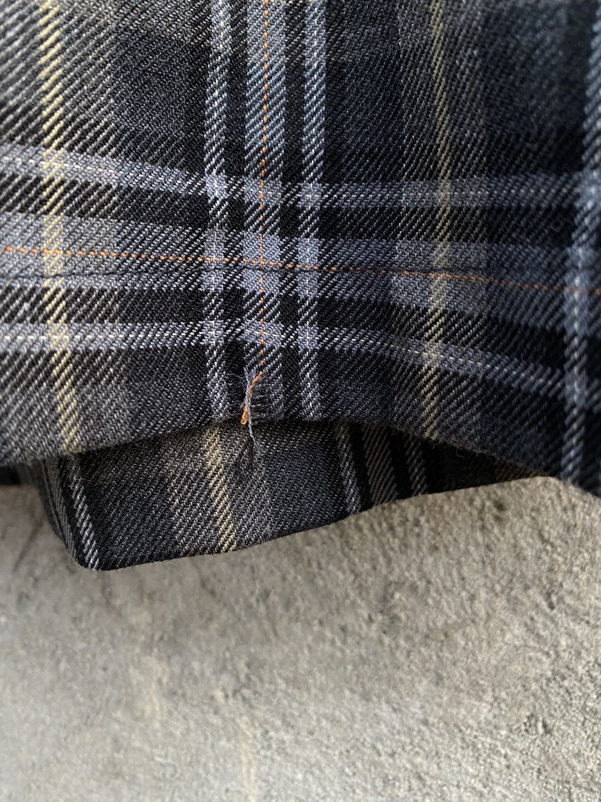 Balenciaga Vintage Balenciaga Plaid button up shirt Size US L / EU 52-54 / 3 - 5 Thumbnail