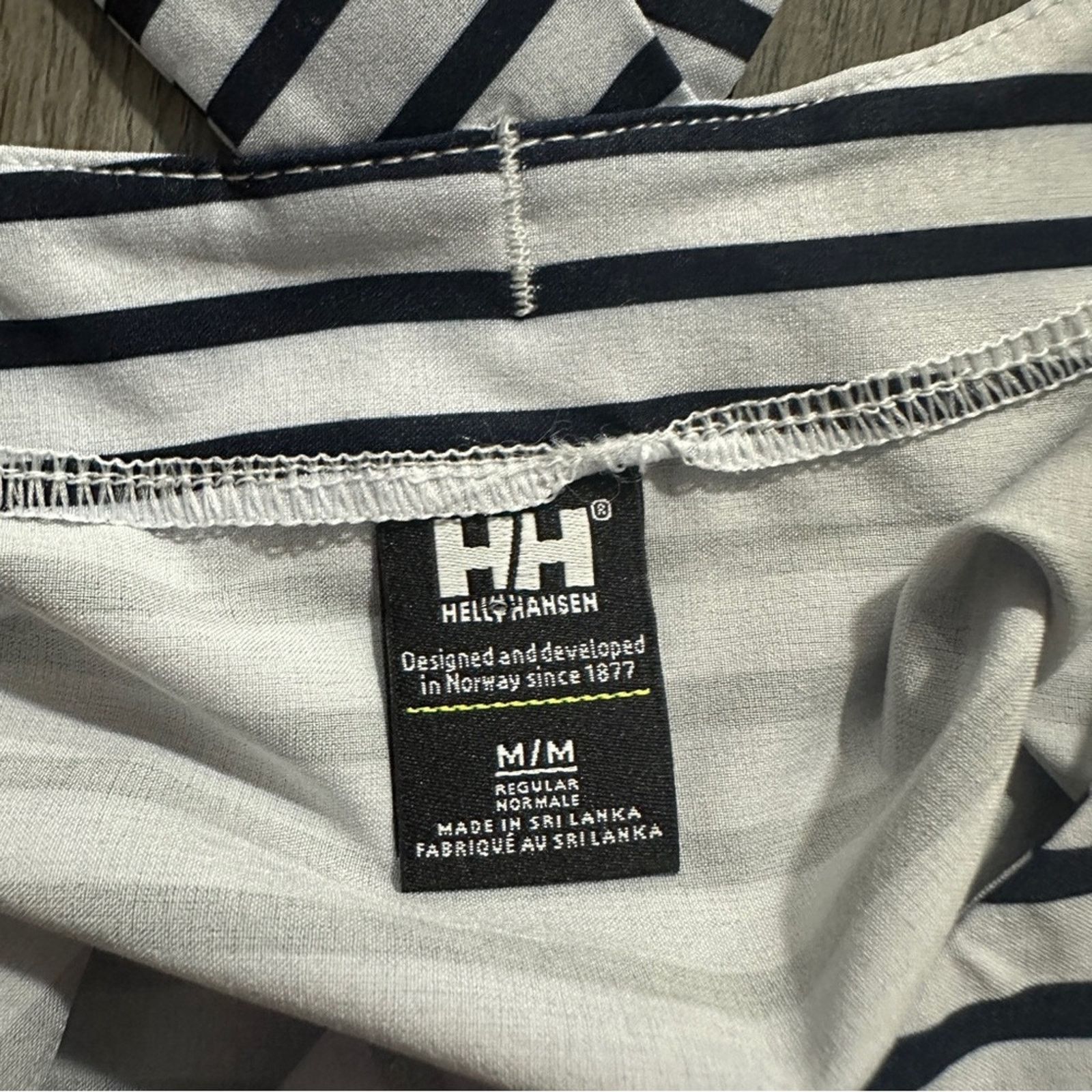 Helly Hansen Helly Hansen Black & White Striped Strappy Back Top Size M Size M / US 6-8 / IT 42-44 - 3 Thumbnail