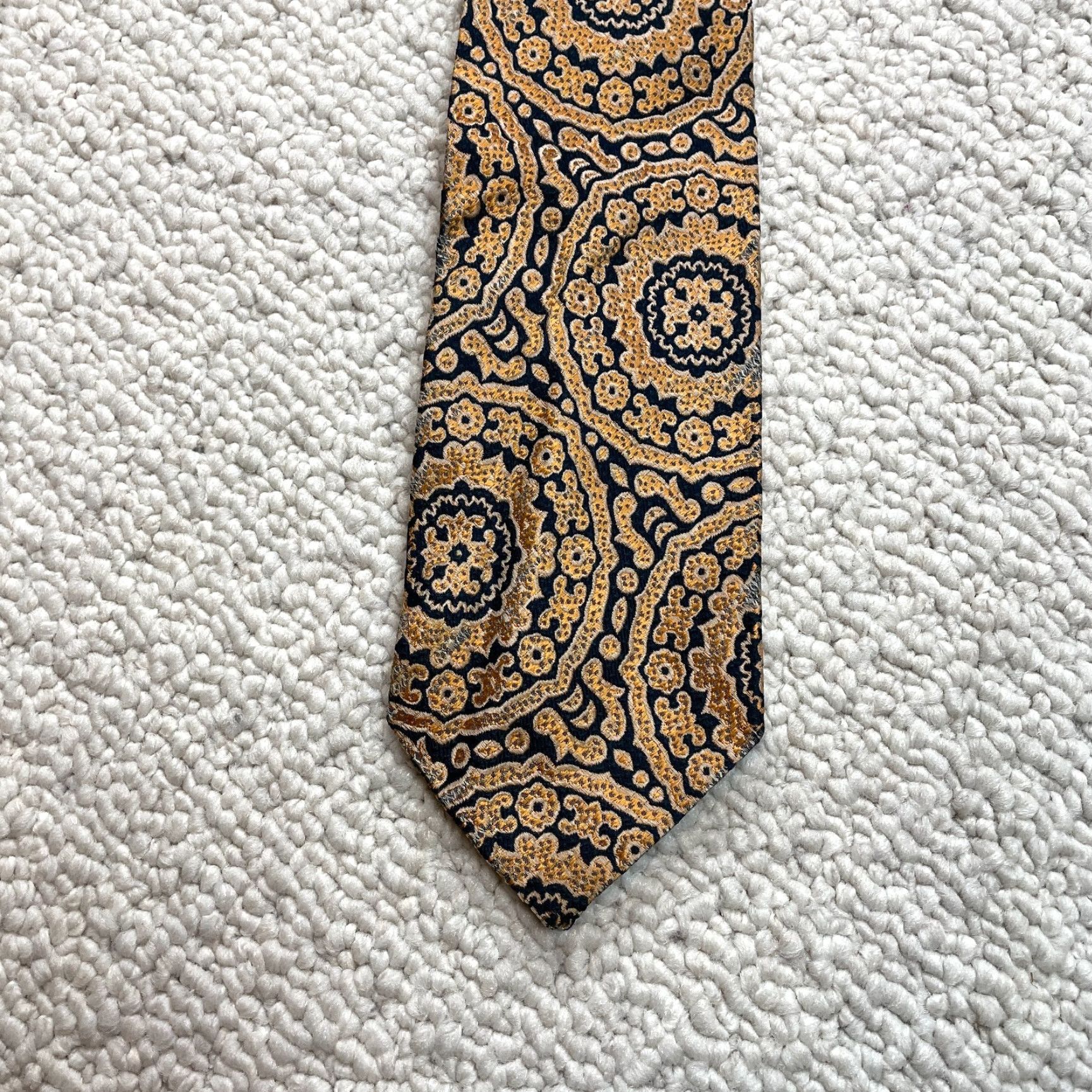 Vintage VINTAGE Leo Tie Mens OS Blue Gold Silk Classic Necktie Work Business Floral Short Size US 35 - 2 Thumbnail