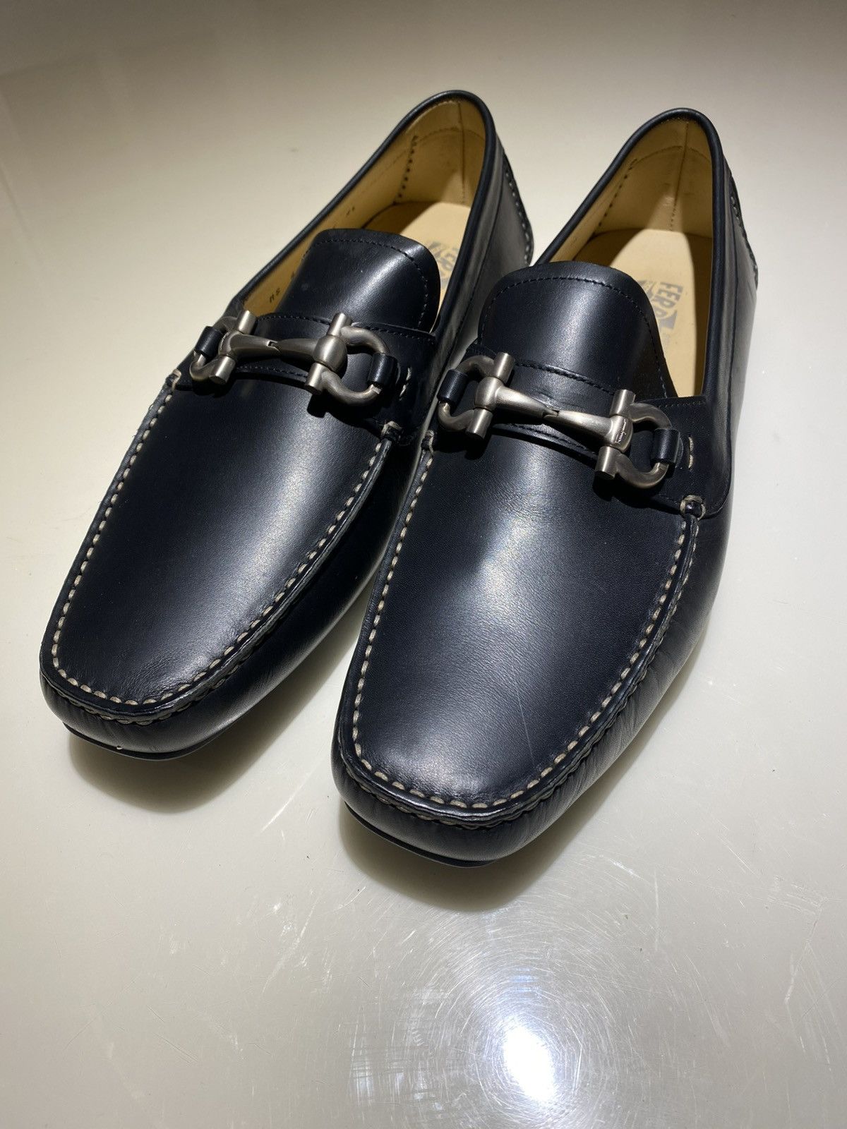 Salvatore Ferragamo Salvatore Ferragamo Parigi Leather Loafers 9.5 Size US 9.5 / EU 42-43 - 2 Thumbnail
