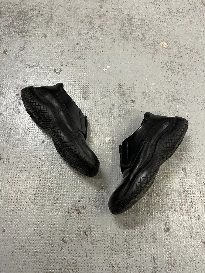 Prada AW1999 Prada Black Leather Slip-On Vibram Sole Boots Size US 8.5 / IT 38.5 - 3 Thumbnail