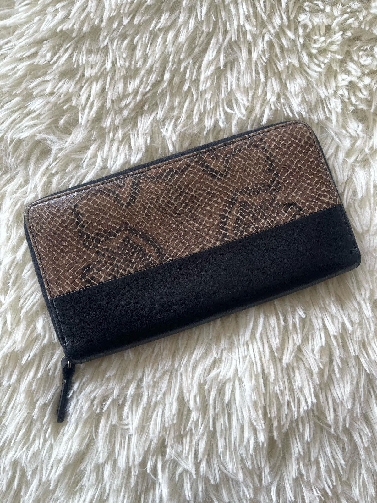 Celine × Designer × Vintage Celine Python Lambskin Zip Around Multifunction Wallet Size ONE SIZE - 1 Thumbnail