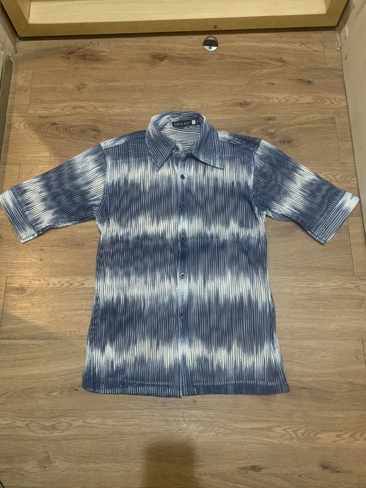 If Six Was Nine Vintage Japan nookady pleated gradation mesh sheer shirt Size US M / EU 48-50 / 2 - 4 Thumbnail