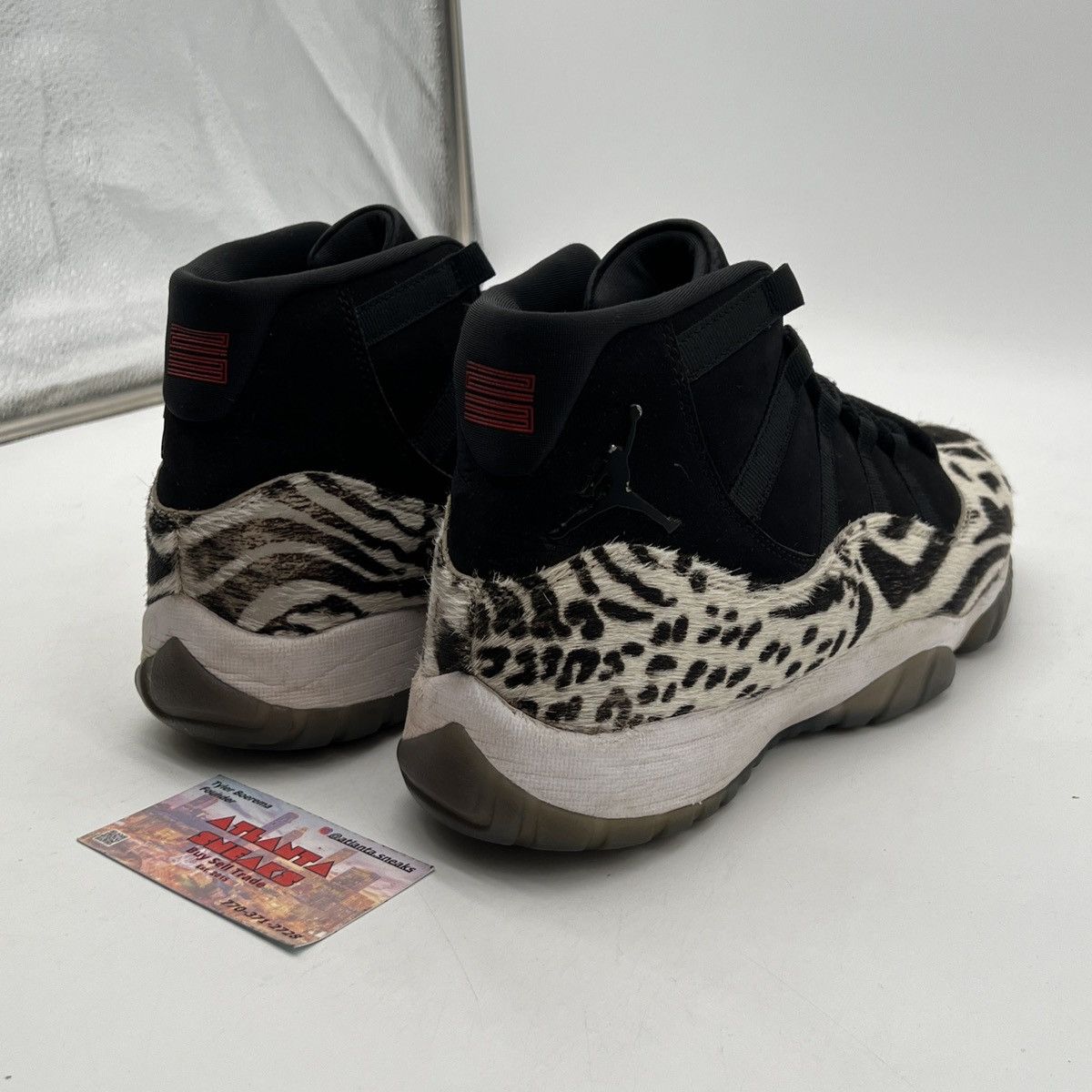 Jordan Brand Air Jordan 11 Animal Instinct Size US 11 / IT 41 - 5 Thumbnail