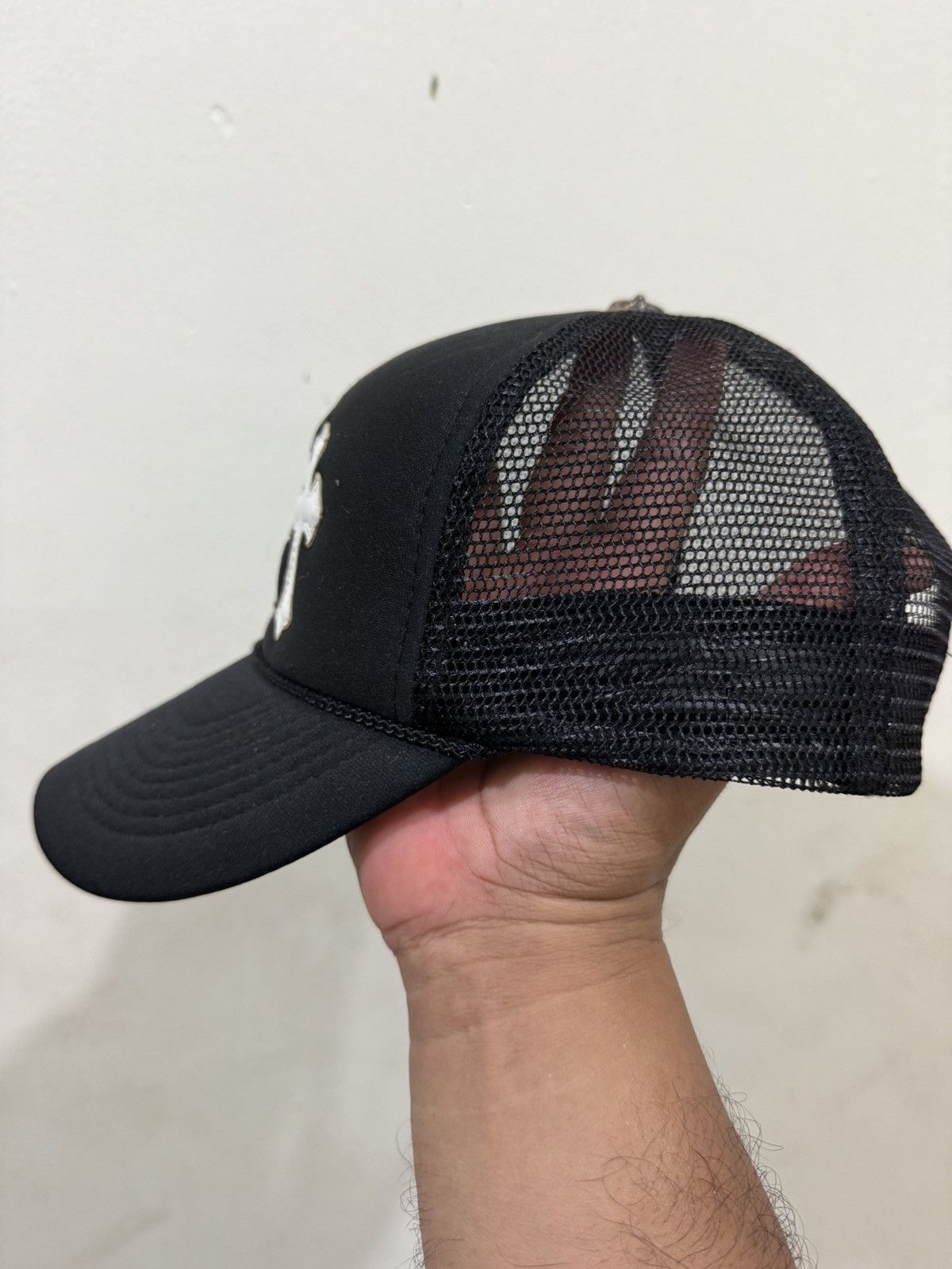Chrome Hearts Vintage Chrome Hearts Cross Trucker Hat Size ONE SIZE - 3 Thumbnail