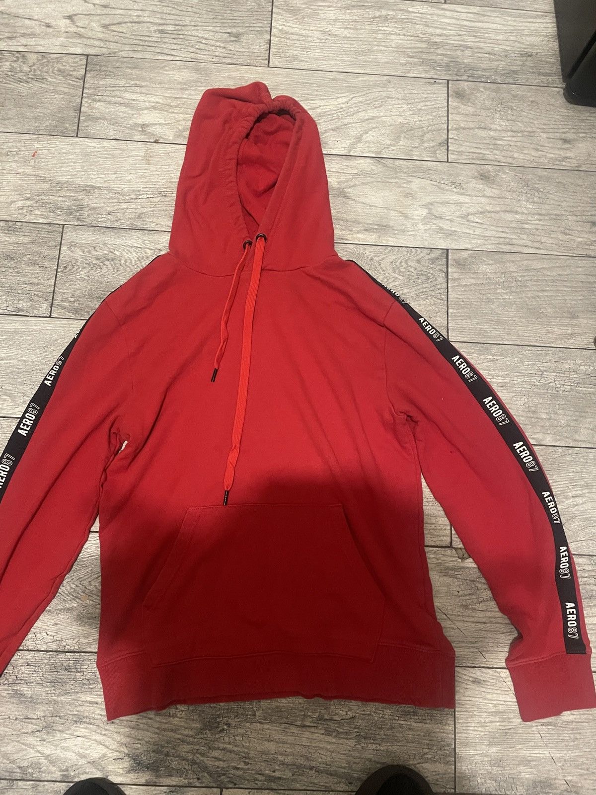 Aeropostale Aeropostale red hoodie size m Size US M / EU 48-50 / 2 - 3 Thumbnail
