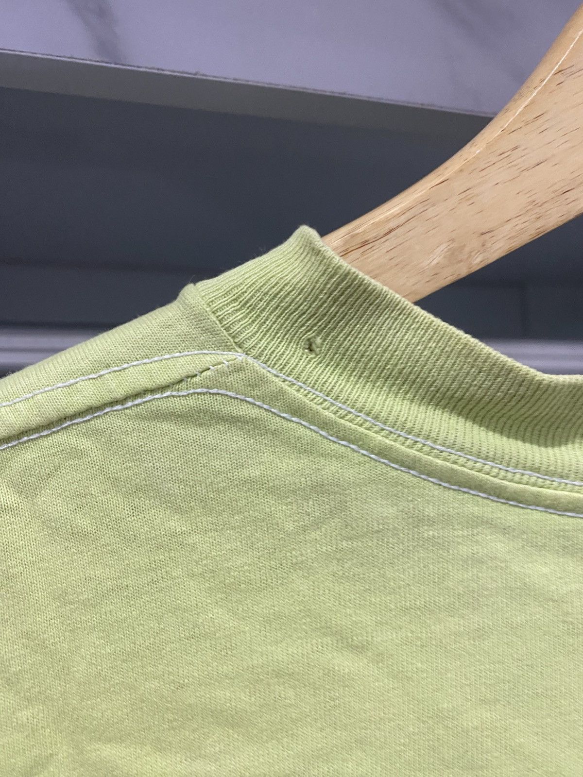 Vintage Vintage 80s Pocket Blank Tee Olive Green Tshirt Size US L / EU 52-54 / 3 - 6 Thumbnail