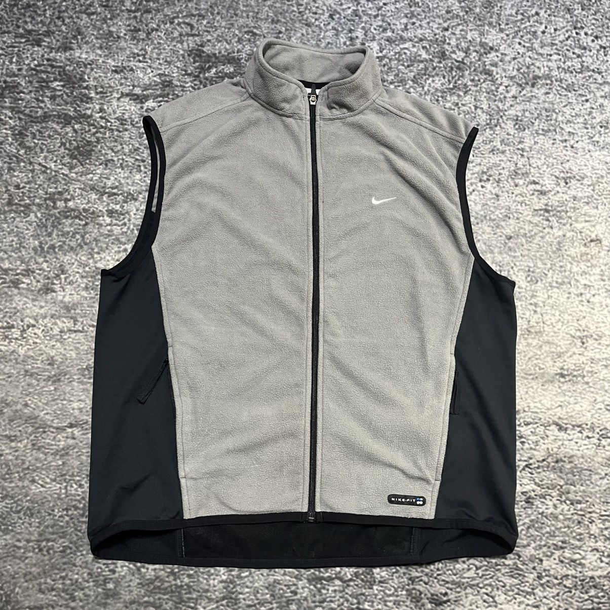 Nike VINTAGE 90s NIKE MINI SWOOSH GRAY BLACK FULL ZIP FLEECE VEST Size US XXL / EU 58 / 5 - 3 Thumbnail