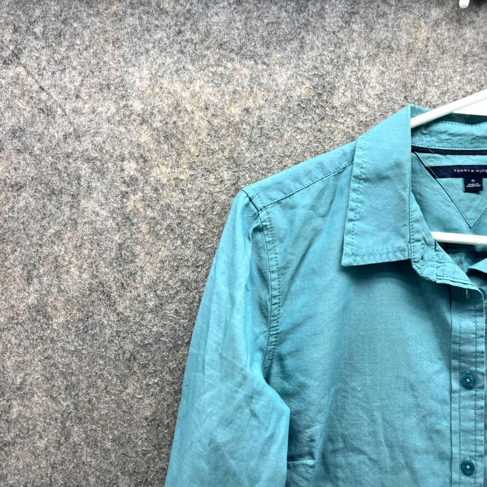Tommy Hilfiger Tommy Hilfiger Shirt Women Medium Teal Blue Casual Button Down Preppy Vtg Size M / US 6-8 / IT 42-44 - 3 Thumbnail