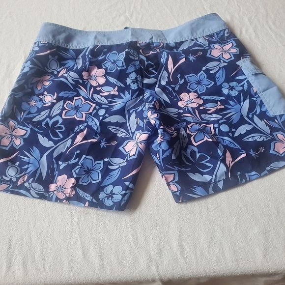 Designer Art & Soul Blue Floral Sz. M Shorts Swim Size 35" - 2 Thumbnail