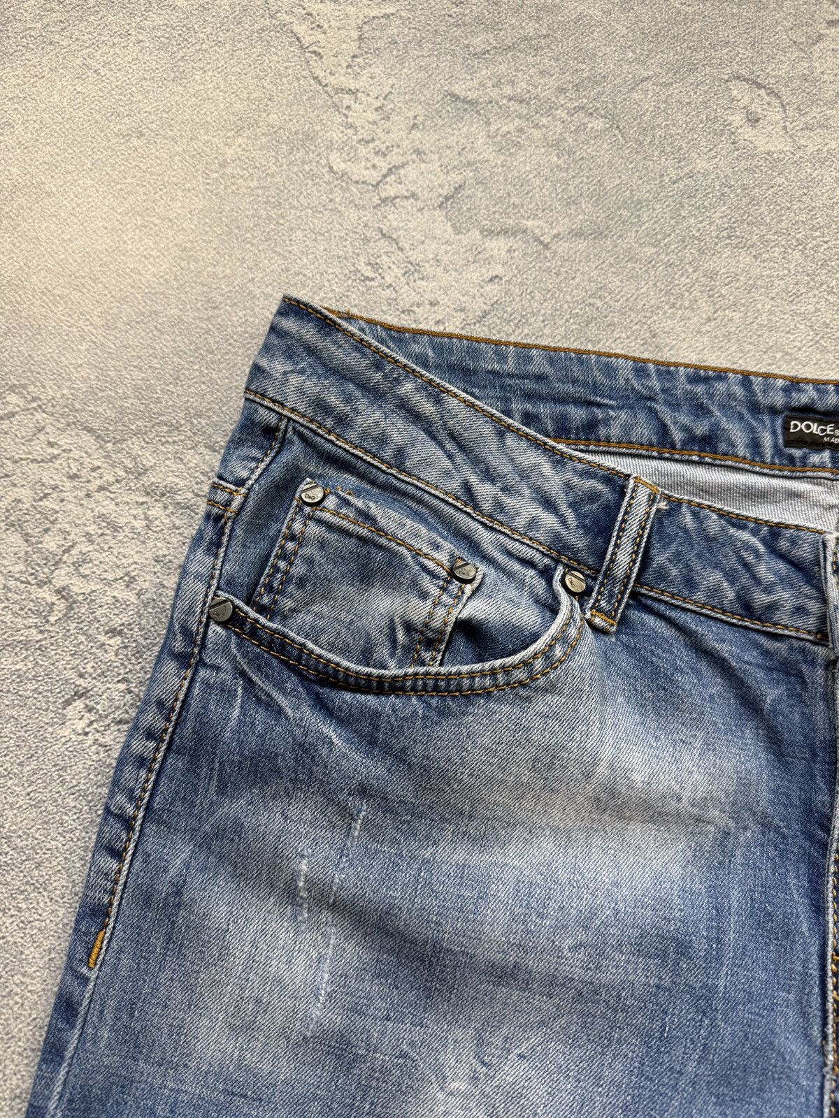 Dolce & Gabbana Vintage Dolce & Gabbana Metal Logo Jeans Size US 34 / EU 50 - 4 Thumbnail