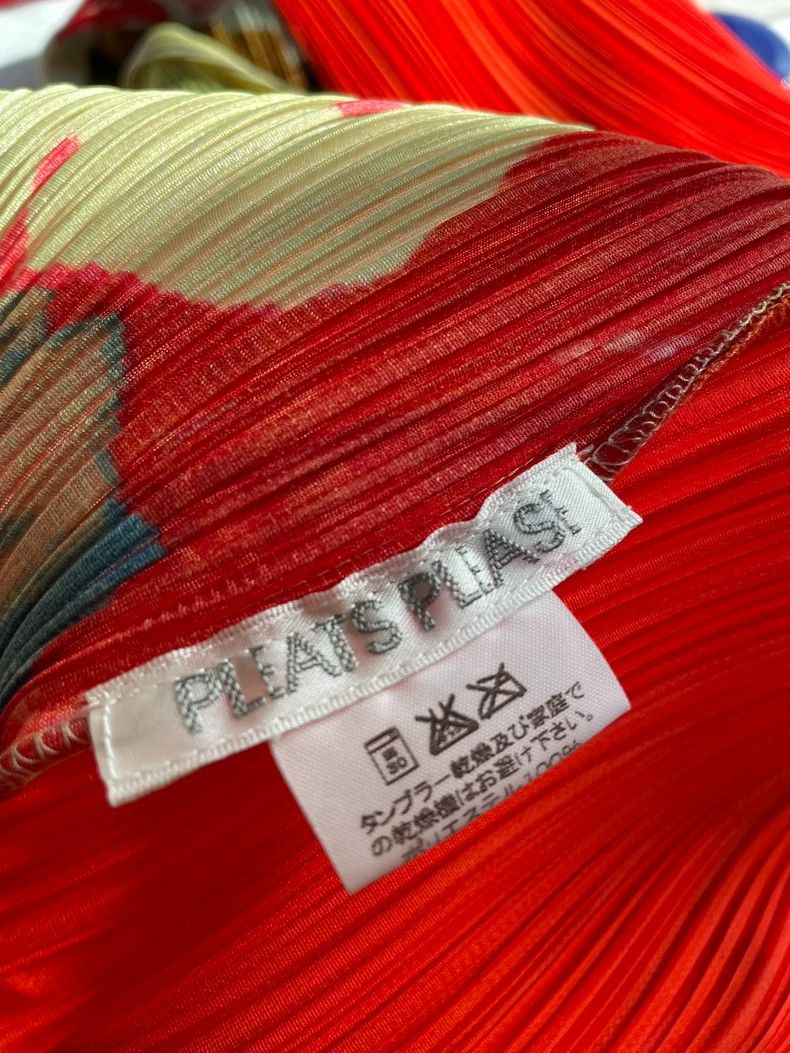Issey Miyake Issey Miyake size:2 A red manga jumpsuit by Teruhiko Yumur Size XS / US 0-2 / IT 36-38 - 3 Thumbnail