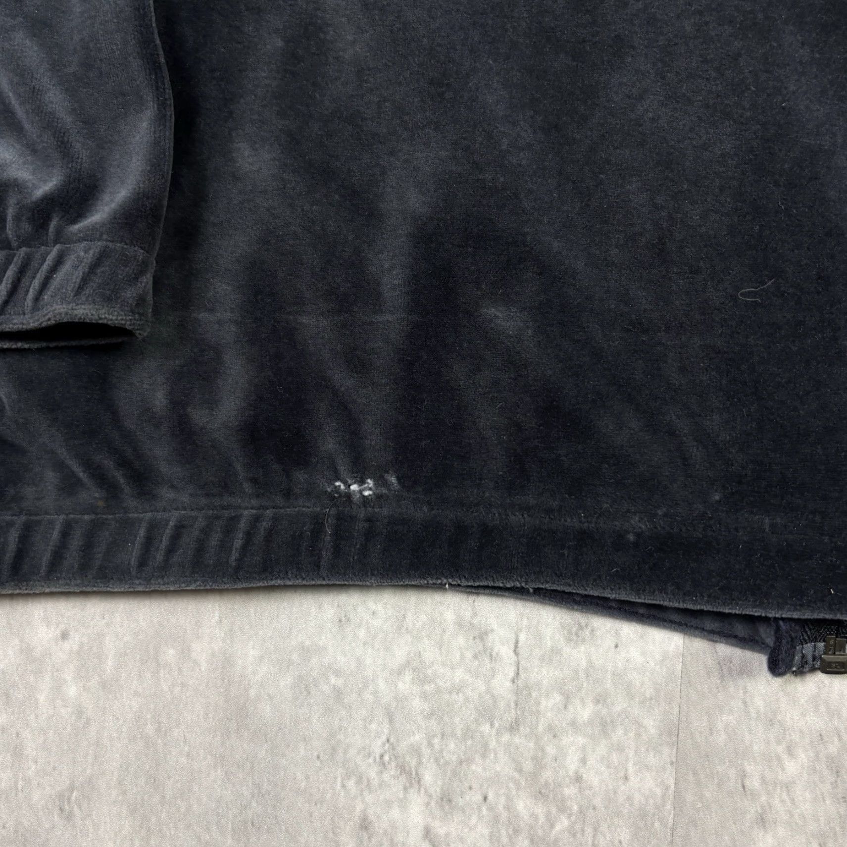 Nike VINTAGE Nike Sportswear Suede Jacket Full Zip Embroidered Swoosh 2XL 2000s Black Men Knit Suede Windbreaker 90s Vintage? Size US XXL / EU 58 / 5 - 8 Thumbnail