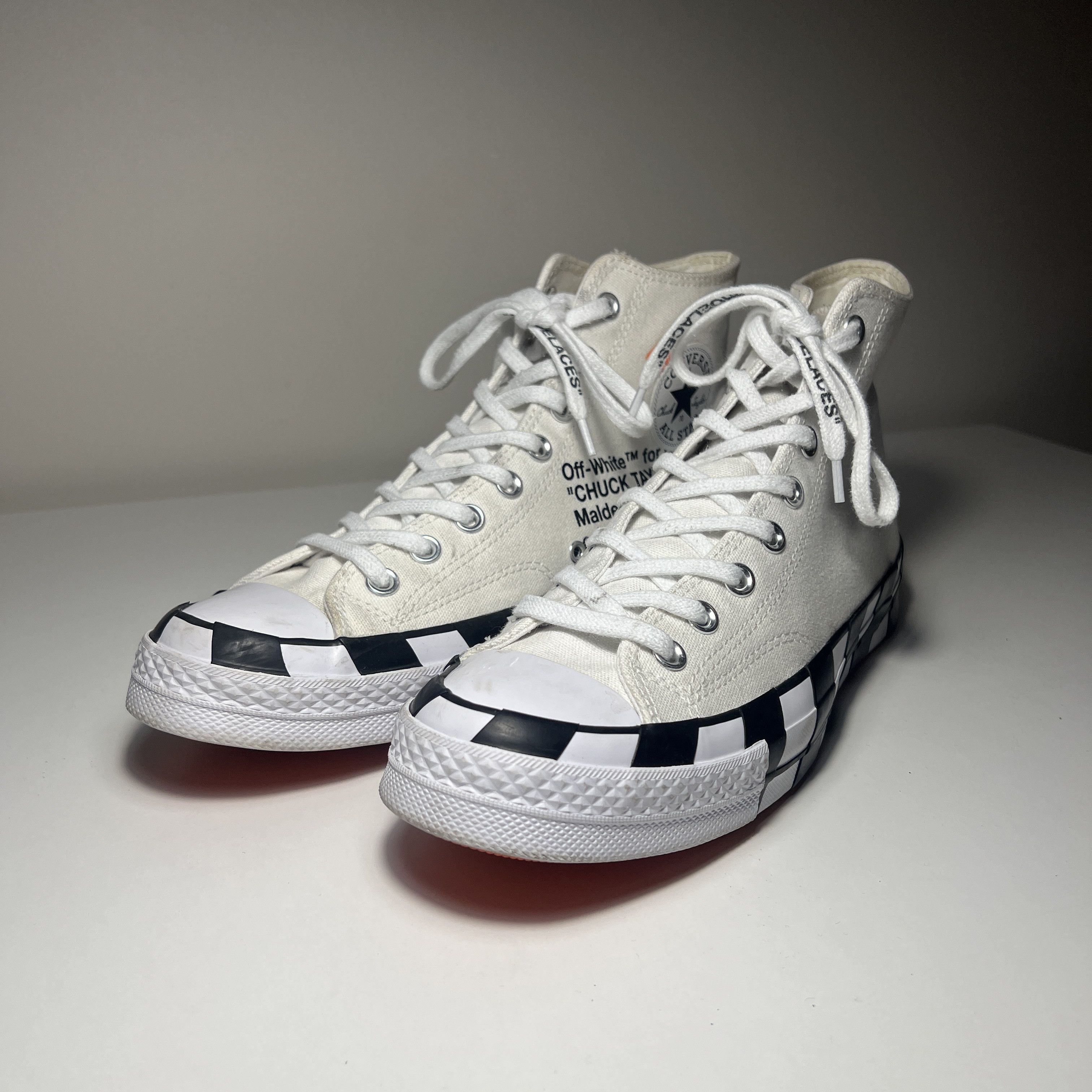 Converse × Off-White Off-White x Converse Chuck Taylor All Star Size US 9 EU 42,5 Size US 9.5 / EU 42-43 - 4 Thumbnail