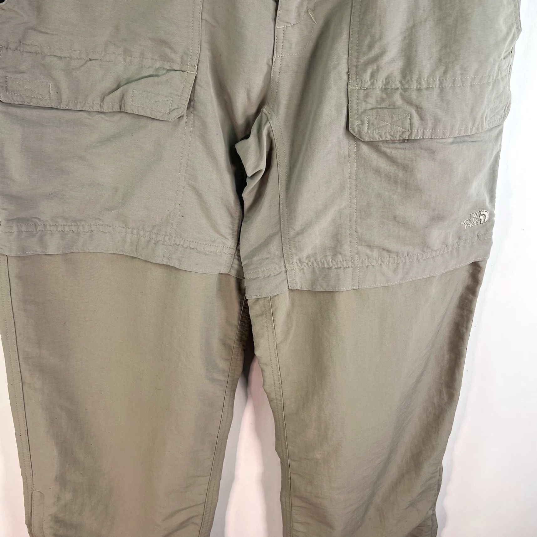 The North Face VINTAGE The North Face Convertible Pants to Shorts Belted Hiking Outdoor Beige L 36X31 Size US 33 - 3 Thumbnail