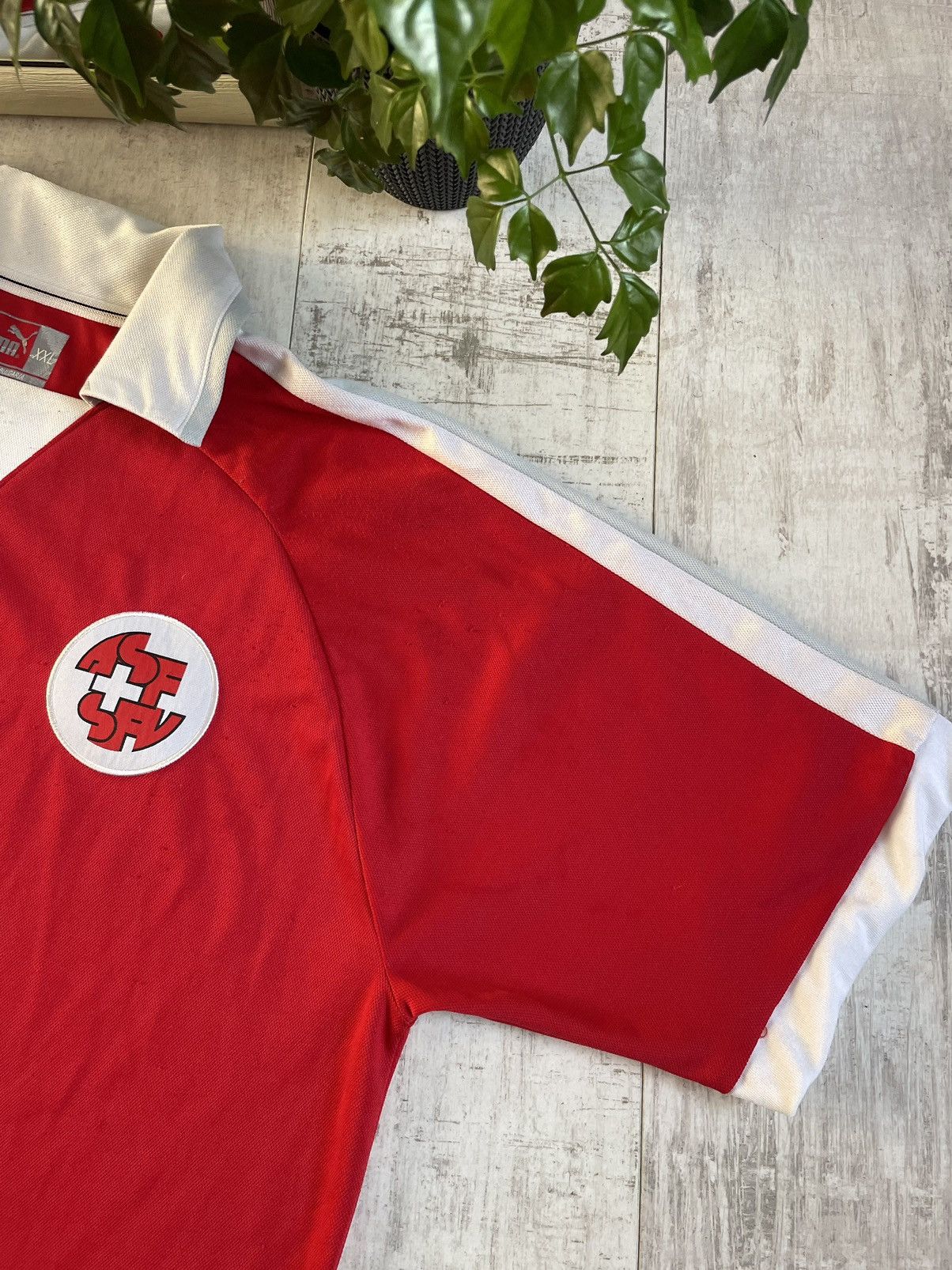 Puma × Vintage Puma Switzerland 2002/2004 Home Football Shirt Vintage Size US XL / EU 56 / 4 - 5 Thumbnail