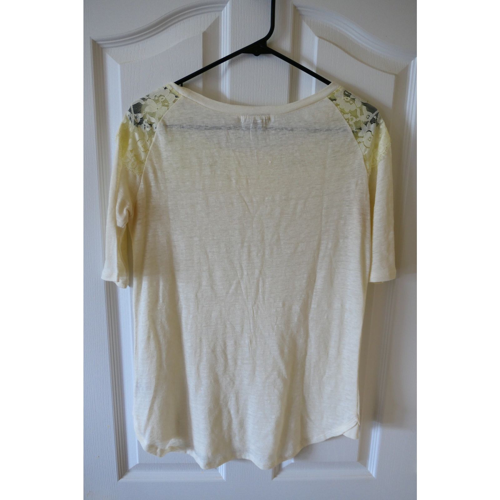 Anthropologie Bordeaux Anthropologie Linen Cream Lace Shoulder Top XS Size XS / US 0-2 / IT 36-38 - 2 Thumbnail