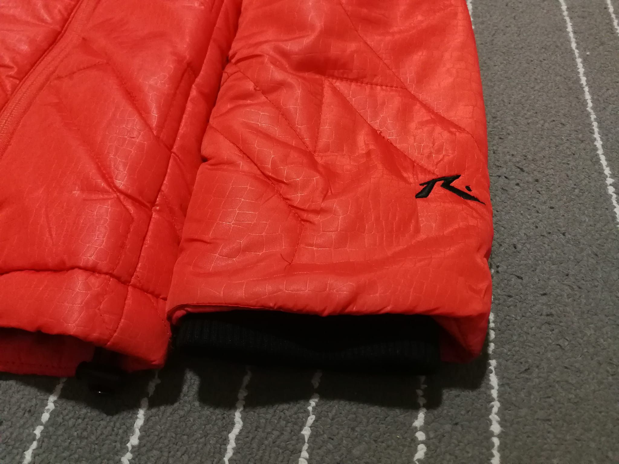 Rusty RUSTY surf full Zippers puffer jacket L Size US M / EU 48-50 / 2 - 5 Thumbnail