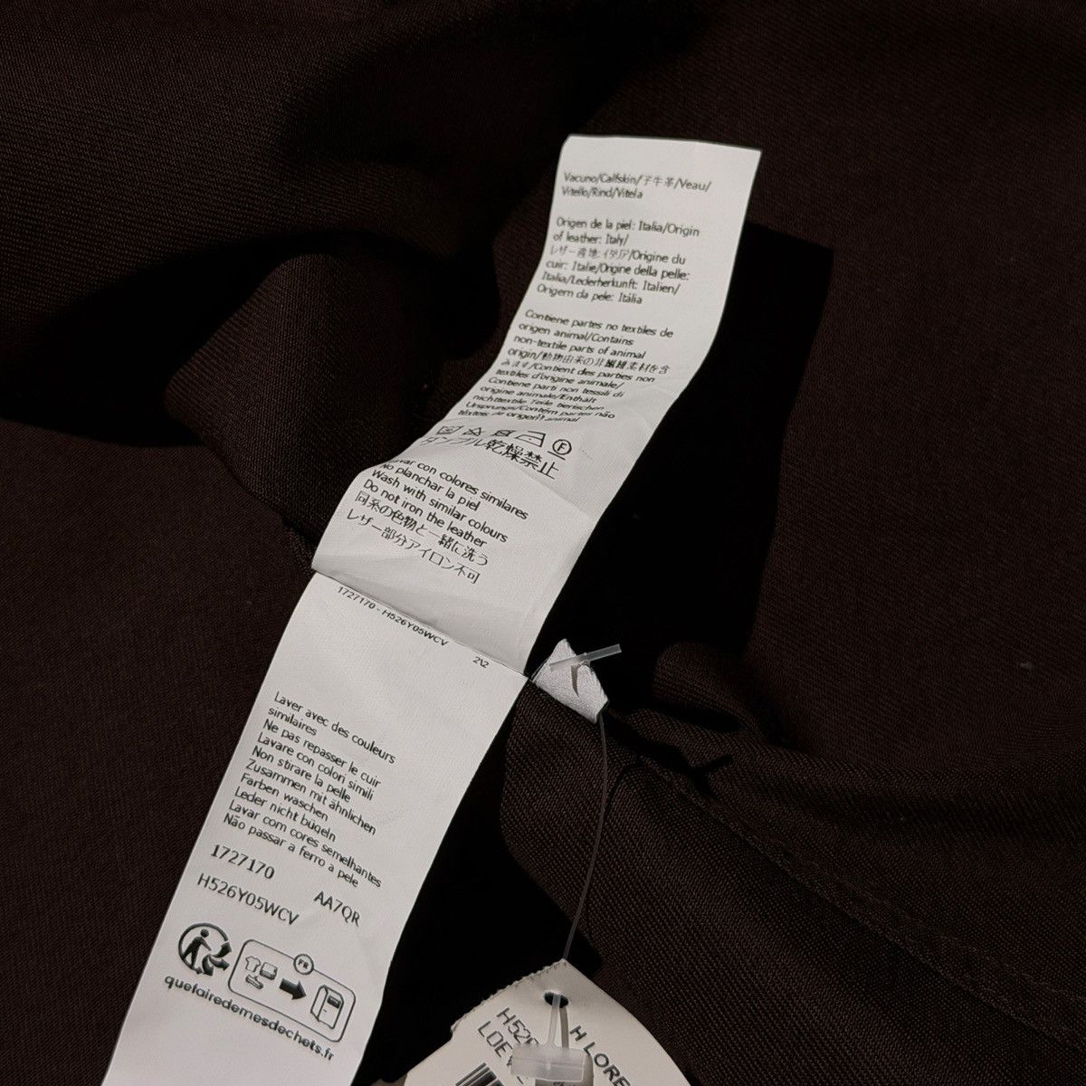 Loewe $1,300 boxy logo button up Size US M / EU 48-50 / 2 - 6 Thumbnail