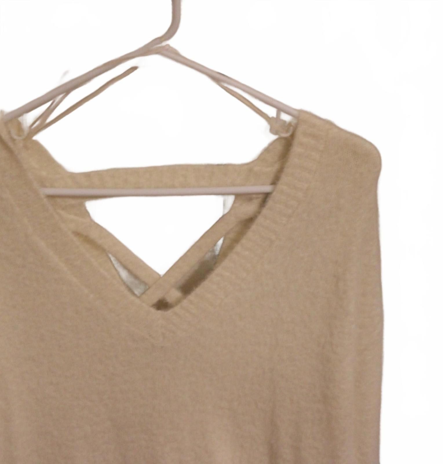 Other NWOT Pink Rose Beige V-Neck Sweater w Crisscross Back Small Size S / US 4 / IT 40 - 6 Thumbnail