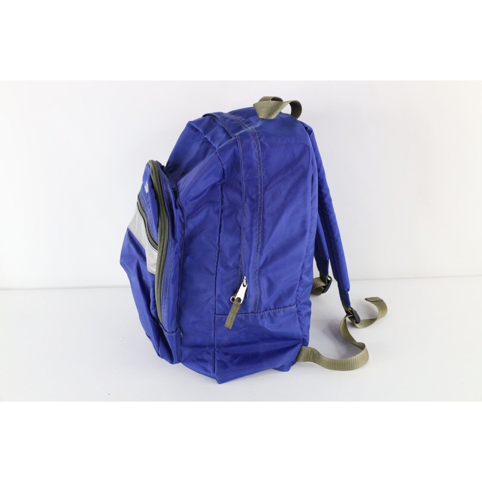 L.L. Bean × Vintage Vintage LL Bean Distressed Spell Out Reflective Backpack Bag Size ONE SIZE - 5 Thumbnail