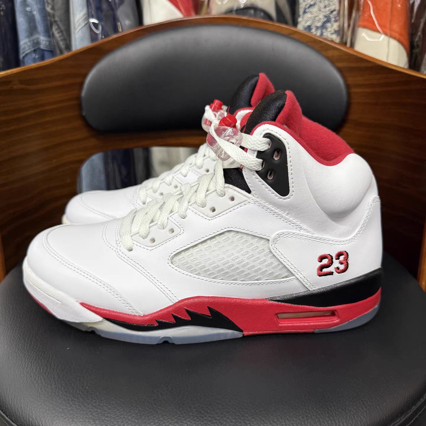 Jordan Brand Air Jordan 5 "Fire Red" K15 Size US 8 / EU 41 - 6 Thumbnail
