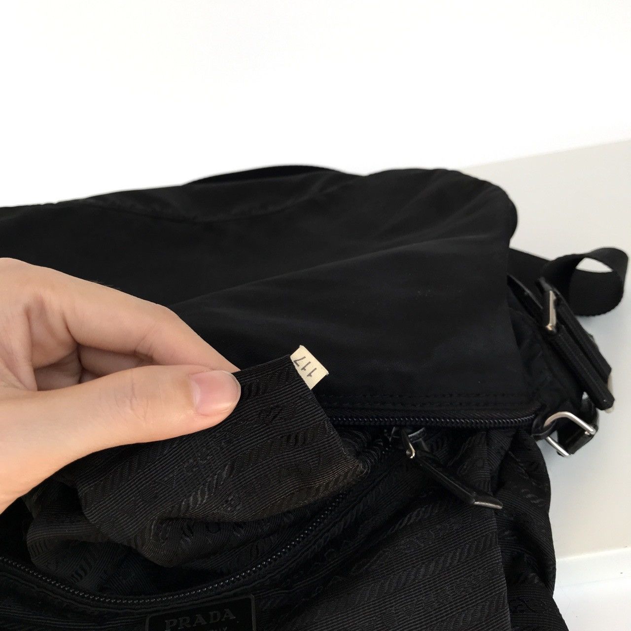 Prada 🔥Hot Items 🔥Prada Crossbody Size ONE SIZE - 17 Thumbnail