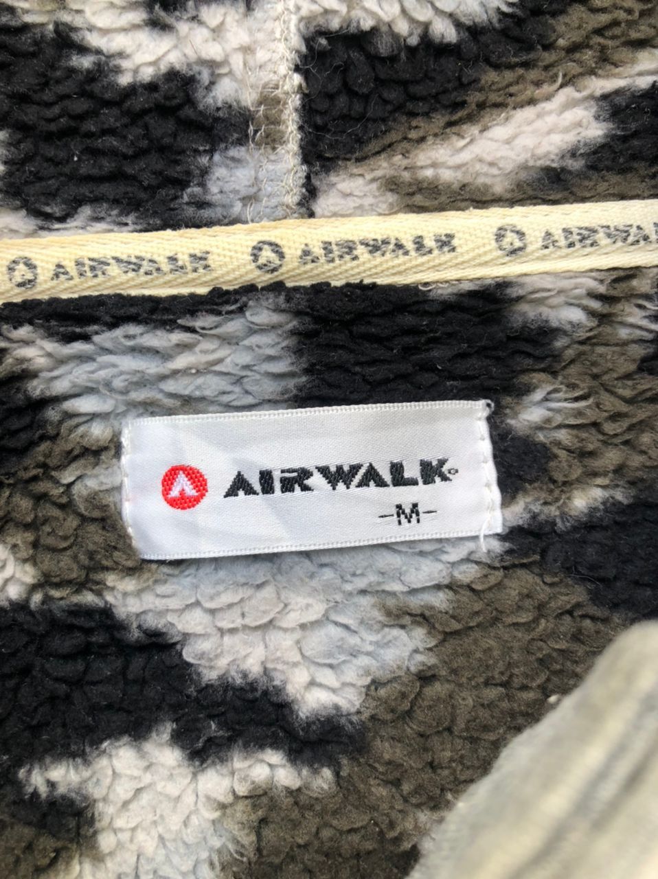 Airwalk × Vintage Vintage Airwalk Fur Lined Hoodie Size US M / EU 48-50 / 2 - 4 Thumbnail